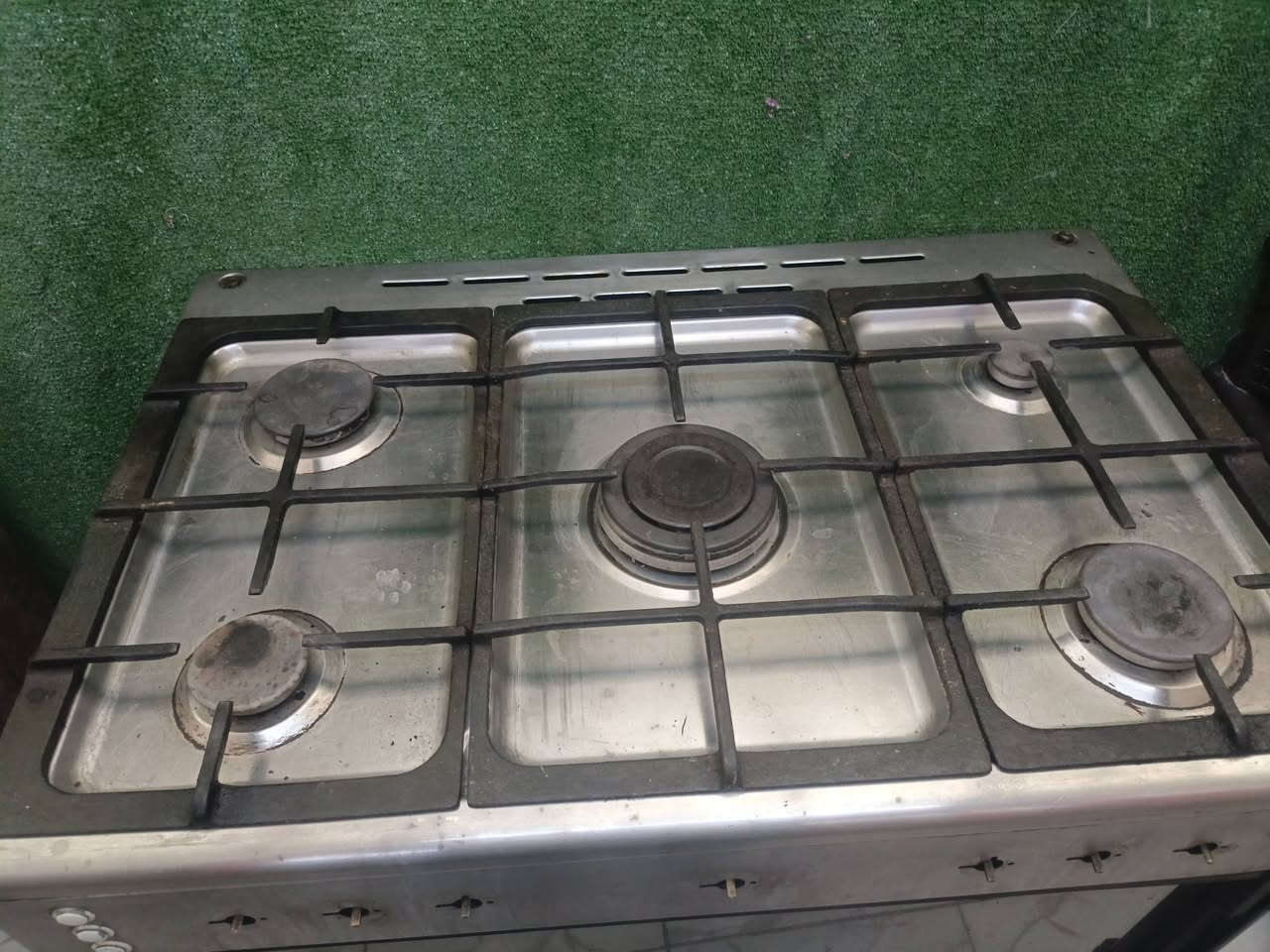 طباخ مصري ستيل ب١٢٥
***********
