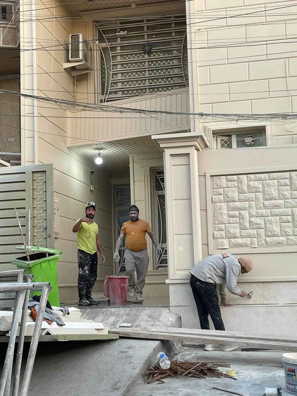 🔹 تغليف واجهات فوم تركي
🔹 
🔹 ديكورات واجهات بتصاميم عصرية
🔹 تنفيذ مرتب وبكادر فني متميز
🔹 شغل احترافي يهتم بأدق التفاصيل
📞 للاستفسار والحجز:
***********
✨ خلّي واجهتك تتميز بتصميم راقي ومختلف ✨
أبو ديكور — لمسة فخامة تكمّل واجهتك 🏠🔥
