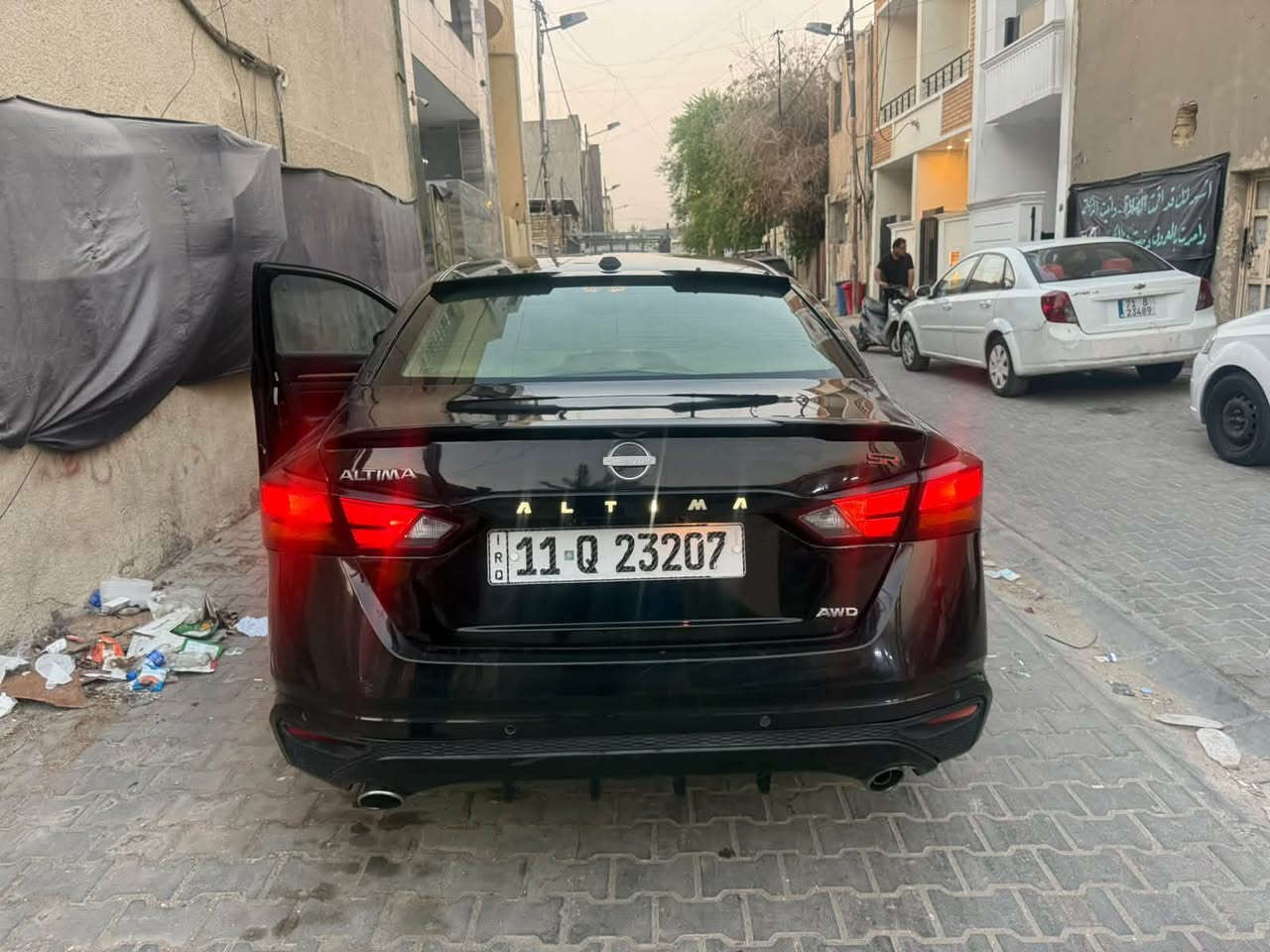 سلام عليكم 
Nissan Altima SR 2023 AWD

اللون اسود حادث خلفي صندوق وجاملغ وباب خلف الصدر تعديل ب شاصي والحوض بدون ايرباك ولا ايرباك طاك صور الحادث موجوده  وصور تصليح عدي رقم بغداد باسمي 

فقط بيع بدون مراوس
 
ماشيه 67000 ميل 
محرك 2.5 4 سلندر 
مواصفات 
كشن سايق كهرباء 
شفتات سرعة 
تشغيل عند بعد 
نقاط عمياء 
رادار امامي 
رادار خلفي 
توقف امامي اوتو 
هند بريك دگمه 
ابل كاربلاي اندرويد اوتو 

تخم تاير جديد
حجر البيئه والكتلوكات كلها موجوده ومكينه وكير  وسياره باسمي واني كصيتها من امريكا على ايدي وكهربائيات كلشي ما مفتوح بيها 

السعر 135وبيها مجال قليل 

مكاني بغداد بلديات 📞 ***********
موجود واتساب
