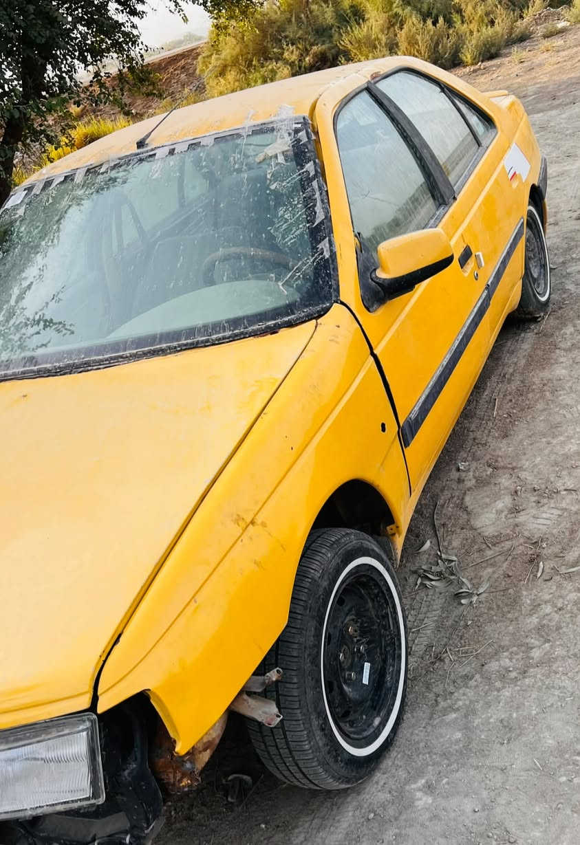 بيجو 405 • ٢٠١٦ • ضربه قدام