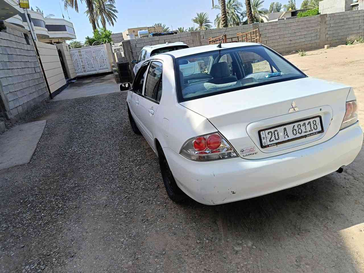 سلام عليكم سياره لانسر موديل 11 سياره نضيفه خير من الله مال جناي سنويه جديده كير ومحرك خير من الله سياره نضيفه بمعنه الكلمه السياره ماتصرف عليهه كلشي  ***********
