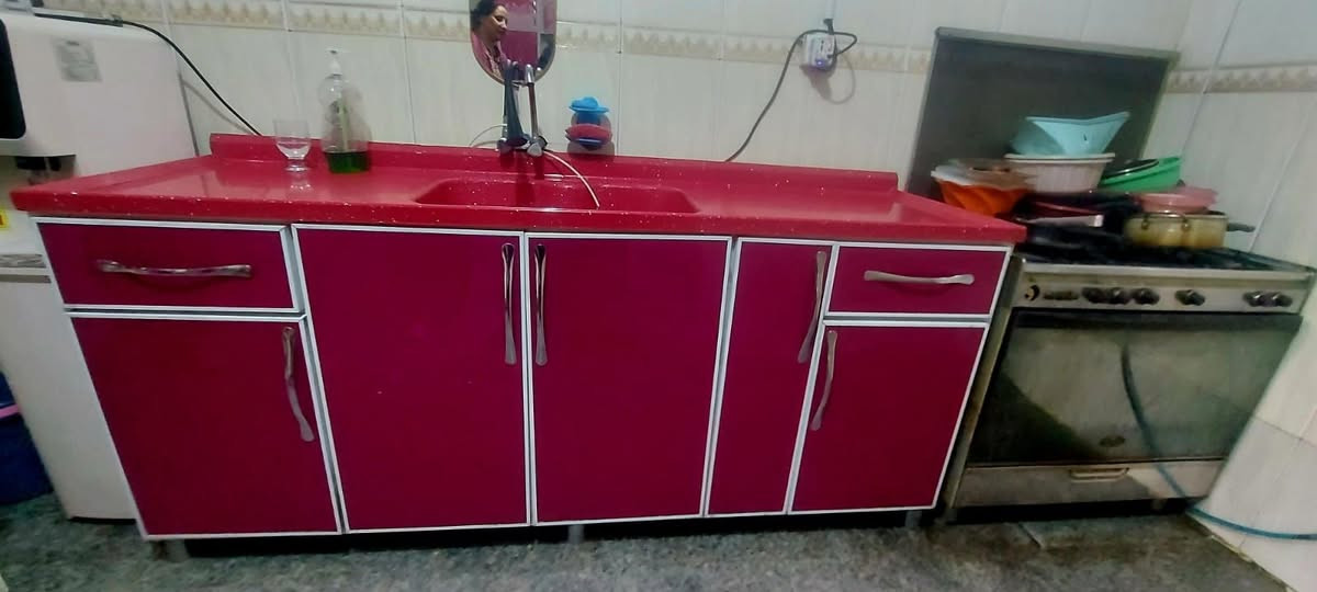 سنك المنيوم تسكام مرمر مترين اخو الجديد  العنوان ديوانيه شارع الخصيمه سايدين مقابل زها مول جهة قصابية السجاد داخل الفرع بالضبط رقم ***********
