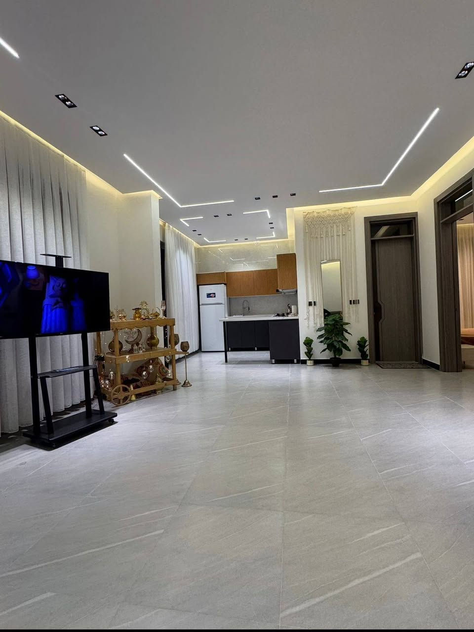 🌿 مزرعة للإيجار اليومي 🌿
📍 بغداد – الدورة – البوعيثة

موثقه بتطبيق اجرلي 
للحجز والاستفسار:
📞 ***********
