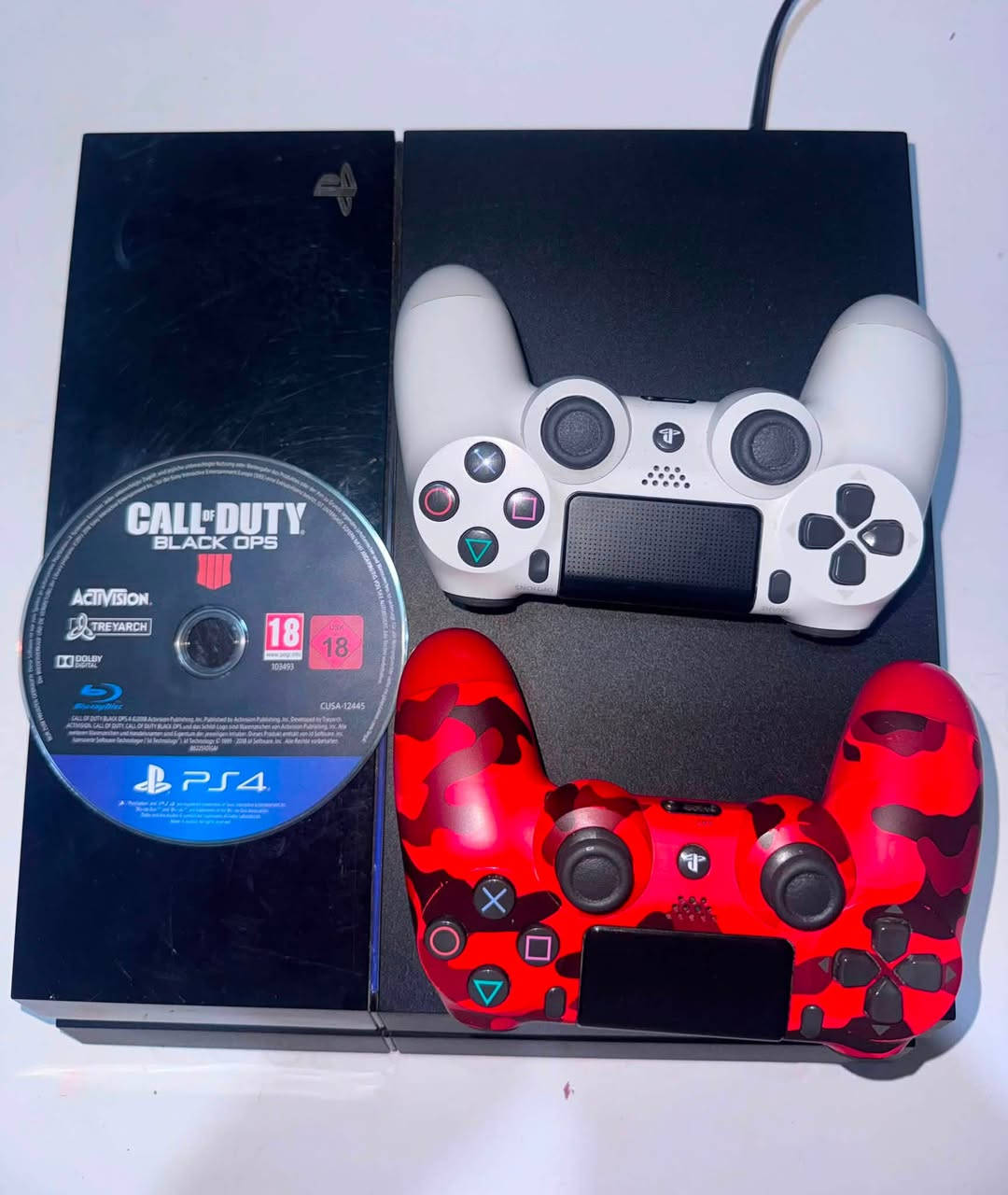 سلام عليكم

Ps4 للبيع 
الالعاب:
بلاك اوبس ٤ قرص

يجي ويا ٢ جوستيك 
السعر ٢٥٠ قفل 🔒 
متوفر خاص ماسنجر او واتساب ***********
