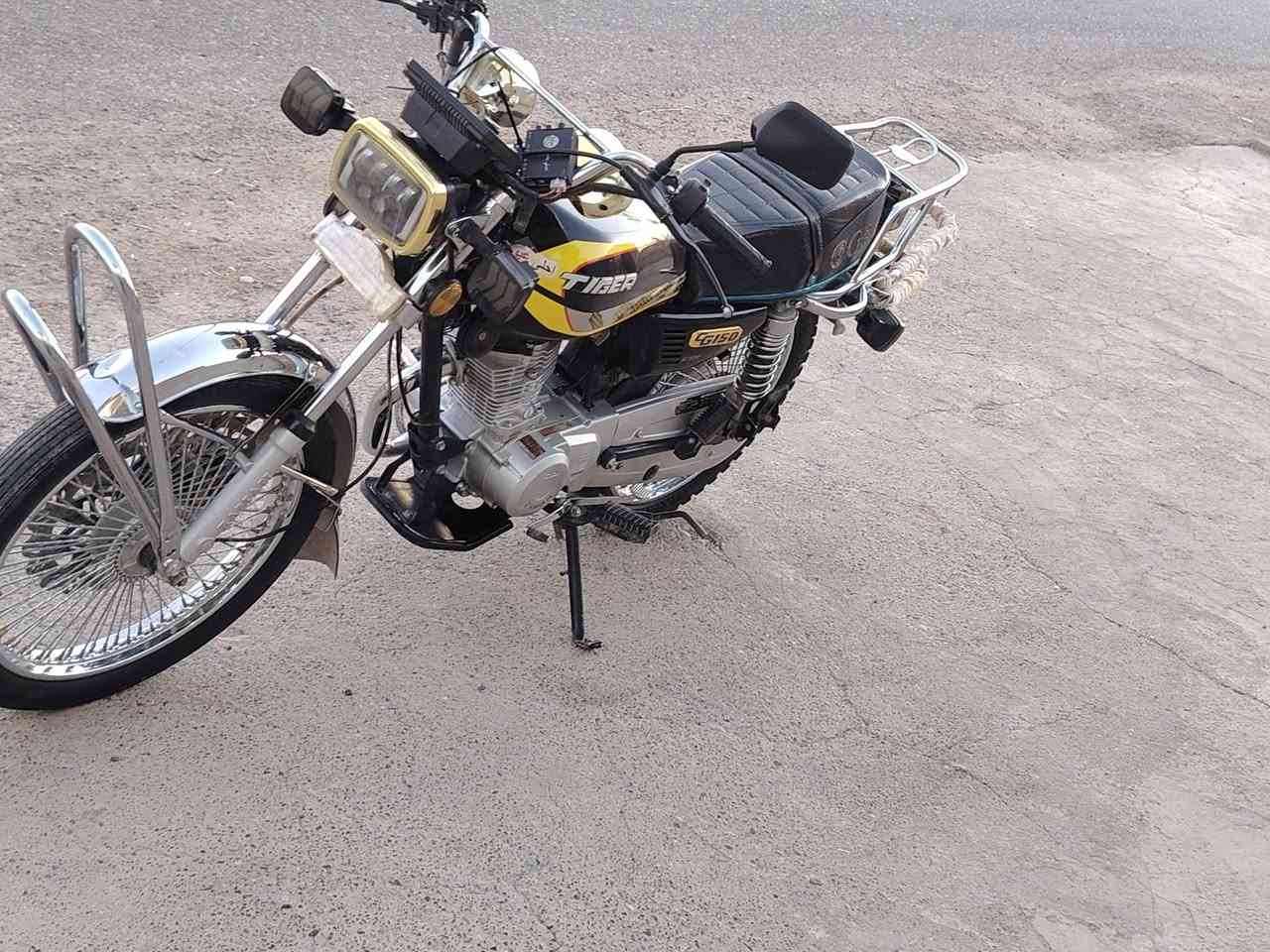 ✦ ﴿ بِسْمِ اللهِ الرَّحْمٰنِ الرَّحِيمِ ﴾ ✦
🏍️ موطور سونيك للبيع 🏍️

🔹 موديل 2025
🔹 منافيس موجود 
🔹 محرك كبس ما مفتوح
🔹 دشبول إلكتروني 
🔹 
🔹 الموطور جاهز امجنبز علا اخر حركه 
🔹مكاني جنوب الموصل القياره قرية تل الشعير 
💰 السعر خاص

📞 للاستفسار والاتصال: ***********

