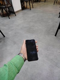 ايفون ١٢ برو ماكس • ٢٥٦ • فيس ايدي متوقف