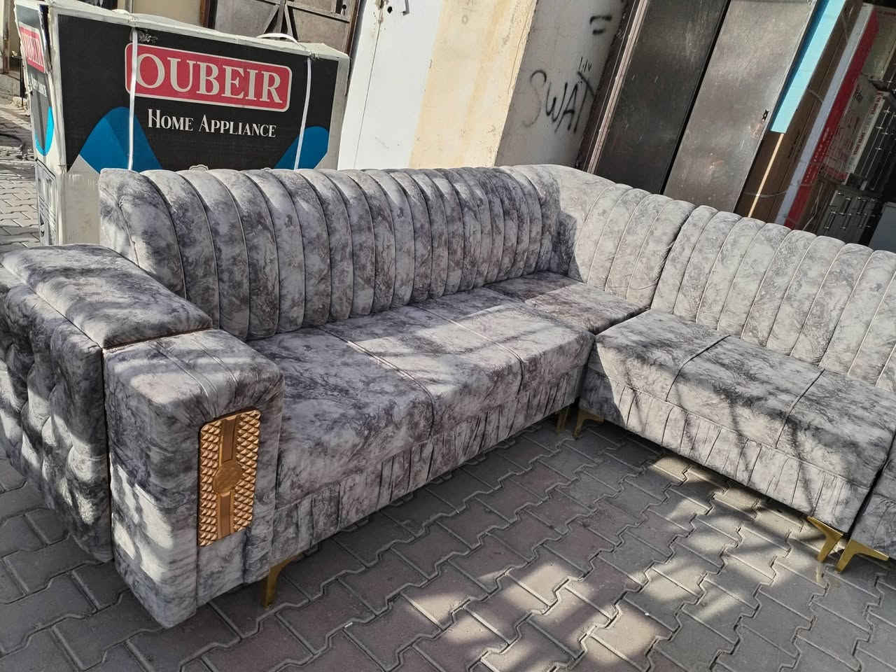 معرض تكريت للاثاث المنزلي
ديوان شغل عراقي 11 مقعد خو  جديد شرط مستعمل شهرين فقط 
يتوفر أيضا توصيل
العنوان تكريت
*********** وتساب واتصال
*********** تصال وتساب
