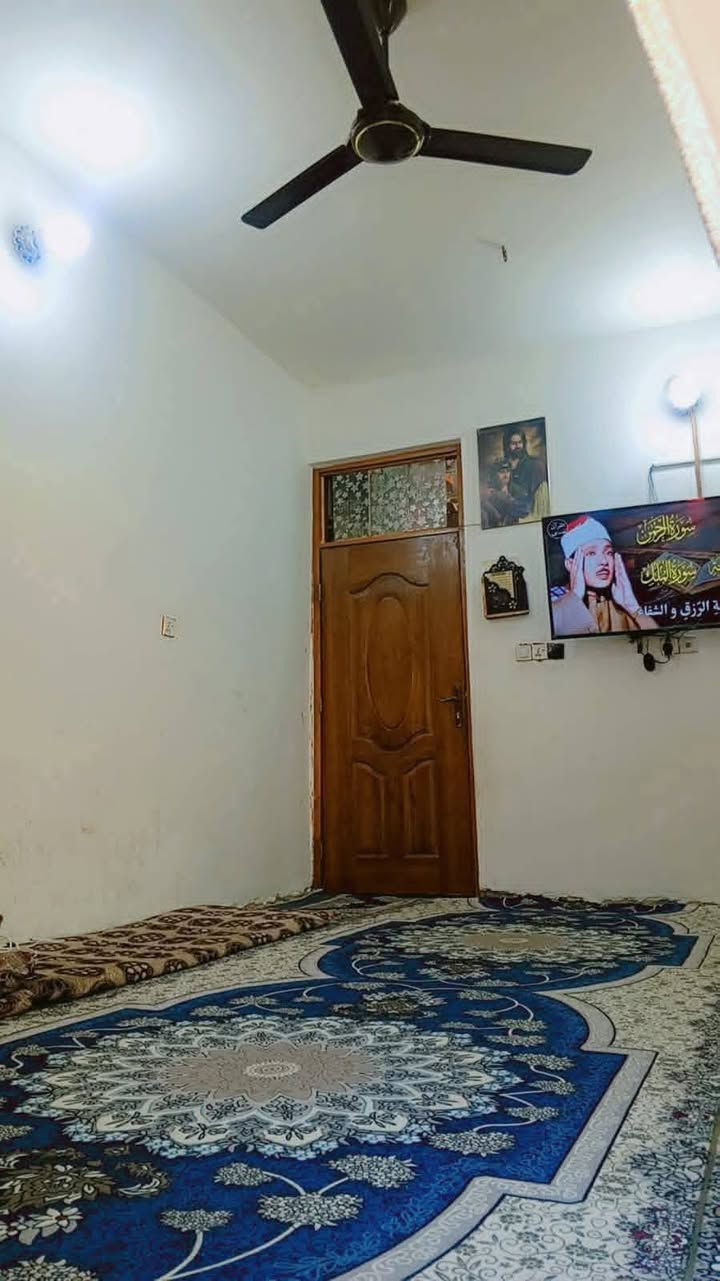 ١٠٠م • بناء حديث • بحاجة صيانة