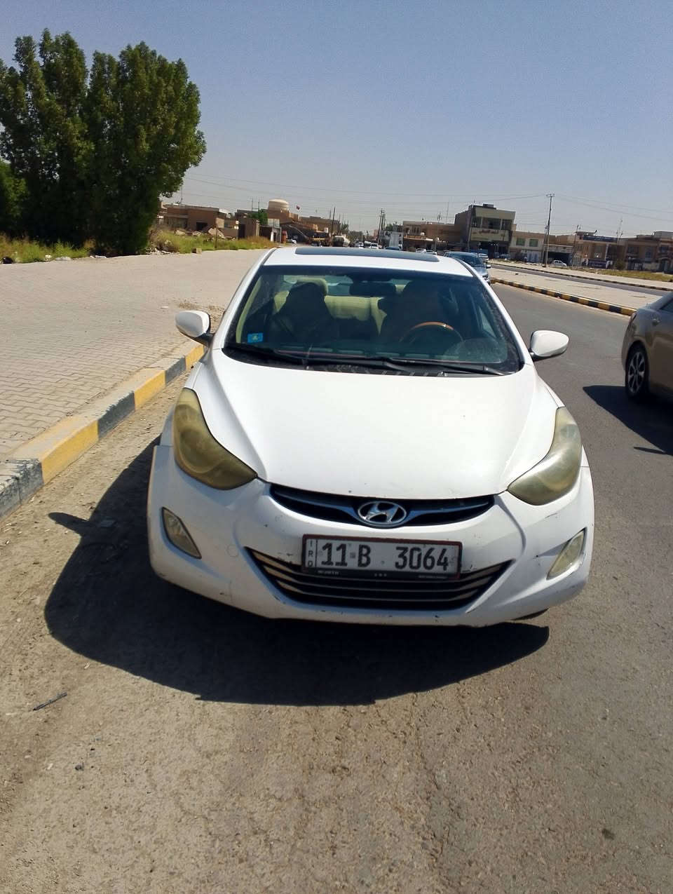 للبيع سياره النترا موديل ٢٠١٢ خليجي فول بصمه ابواب بصمه تشغيل باسمي محرك ١٨٠٠ دوش تخم تاير تبريد ثلج  فتحه مكفوله من الضربه والصبغ والتبديل عدى طخطخات غير مصلحه رقم تلفوني *********** مكاني المحموديه
