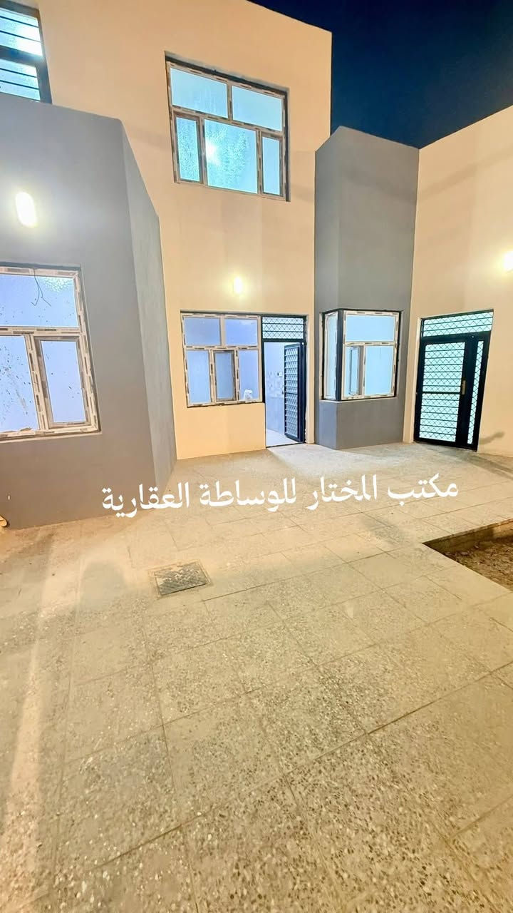 🛑فرصة دار للبيع مجمع المختار السكني 
🛑المساحة 200م جاهز للسكن
🛑 غرفتين ـ صالة ـ استقبال ـ مطبخ ـ كراج ـ حديقة
🛑كافة الخدمات درجة اولى 
🛑المجمع السكني الأقرب والاجمل 
🛑من يرغب بالإستفسار التواصل على الارقام التاليه: 
***********
***********  
🏠 لدينا كل العروض في مجمع المختار:  بيع . رهن . إيجار 
🏠 تابع الصفحة ليصلك كل مايخص المجمع من عروض مناسبة

