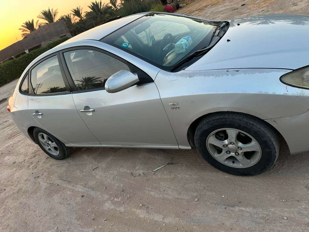 السلام عليكم
النترا افانتي 9
رقم انكليزي جديد سنويه لل 2030
كير مكينه مكفولات 
تبريد ثلج 
حداديه نضيفه
بيهه قطعتين الجاملغ الوره صبغ
والباب مبدله والباقي كفاله

السعر 92 وبيهه مجال 
مكاني بابل محاويل
***********
