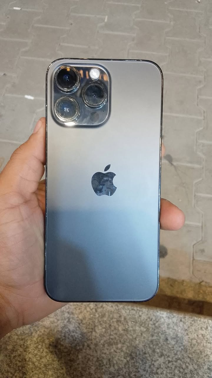 ايفون 14برو ماكس جهاز نضيف كلش مكفول من كلشي وين مايعجبك افحصه اذا بي شي الجهاز تاخذه بلاش ذاكره 512مكاني نجف هذا رقمي بي واتساب ***********
