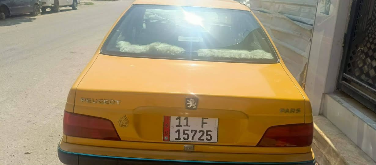 بيجو بارص ٢٠١٥للبيع الضرر مثل ما يوضح بالفيديو
***********تصال برقم بي ويساب
