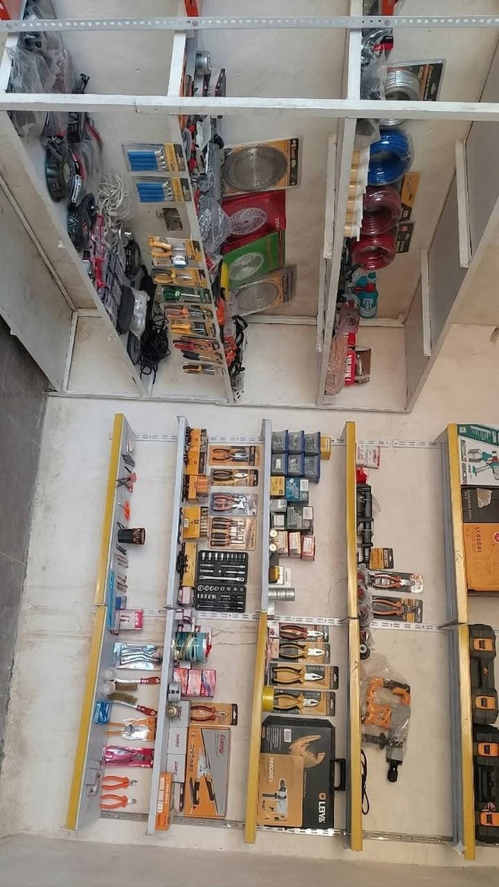#تم افتتاح محل أبو منيب لبيع الأدوات الإحتياطية (مولد_ حاشوشة_ دريل چگ همر _منشار خشب) مقابل جامع القطمير 
***********
