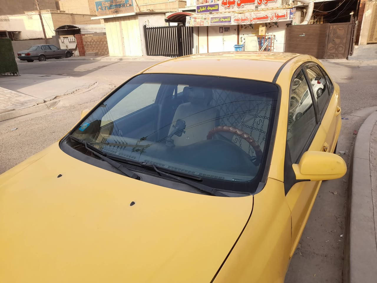 السلام عليكم
للبيع اوبترا ١١ محرك ١٦٠٠ 

سياره نضيفه بس بيها طخات تنزل من السعر 

تبريد ثلج  مبدل بيها جاملغ وباب 

سياره ع ايدي امانه الله فقط دهن وبانزين  

بس سياره يرادلها شويه ادامه لان اني ماعندي مجال 

رايدها ب ٥٧  

***********
