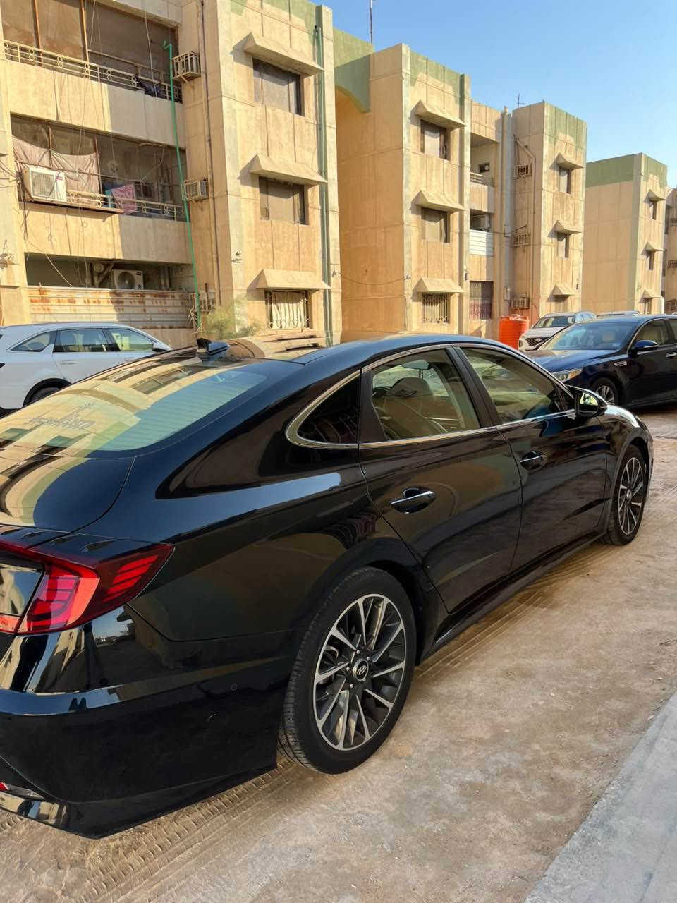 سوناتا فول موصفات 2020 وارد امريكي ضربته  بس دعاميه وطاك اليرباك سياره مامبدل بيه شي وشبر صبغ مابيه 

ماشيه140الف محرك 1500تيربو 

السعر 163وبيه مجال قليل 

*********** البصرة, العراق
