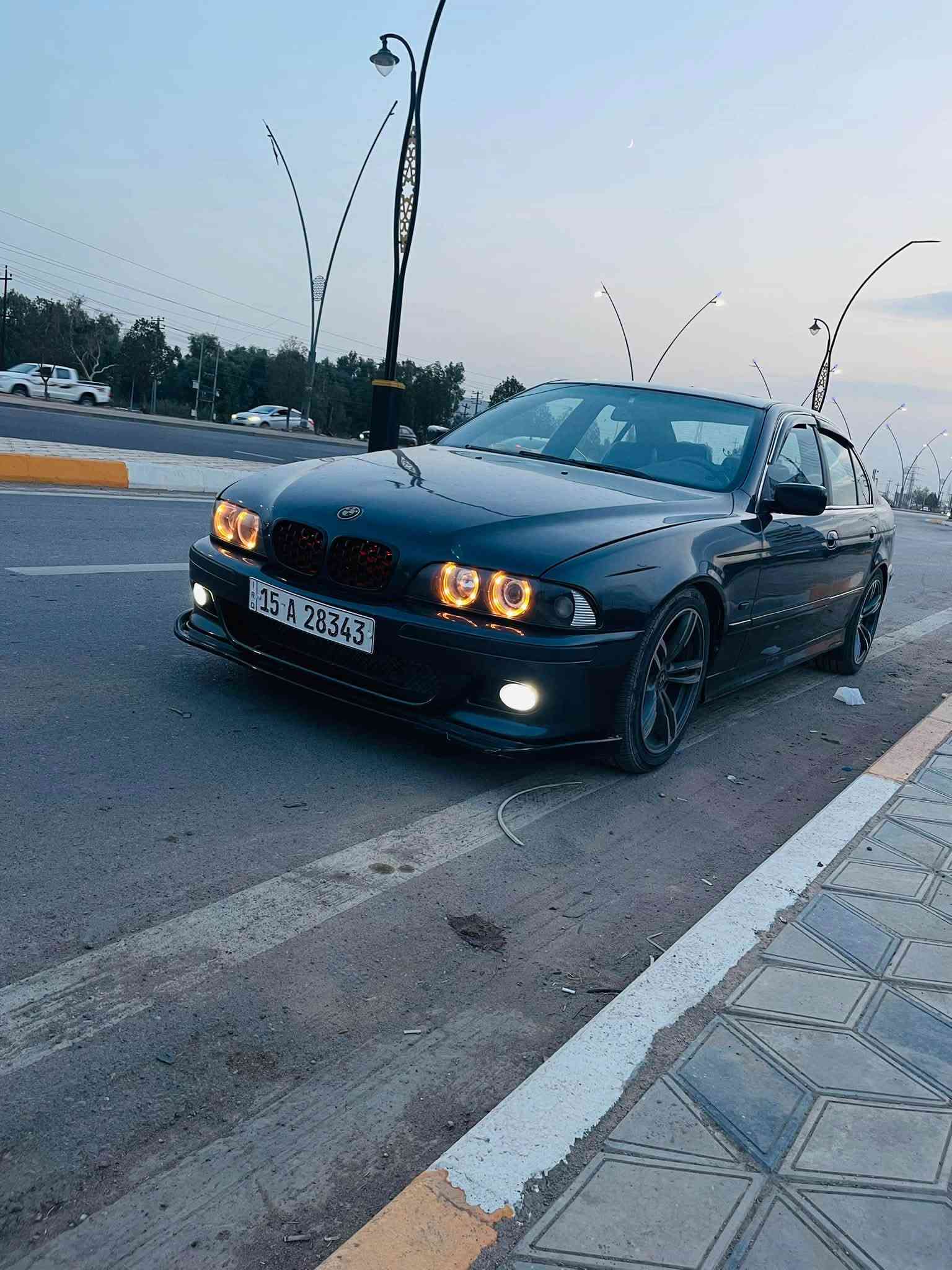 E39 528i • كت M كامل • حادث خلفي