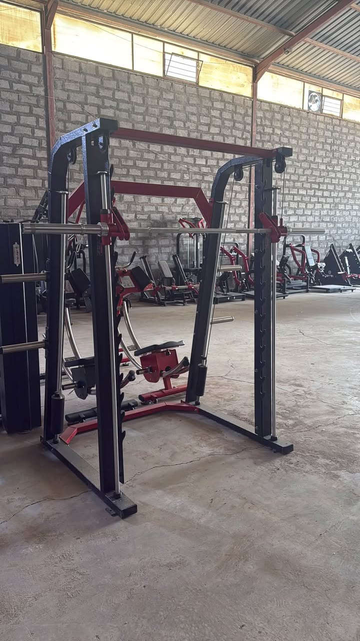 السلام عليكم تتوفر اجهزة جديدة موديل حديث سمث + ضغط اكتاف واقف + بلوفر + سحب ظهر +  الأتصال ***********
