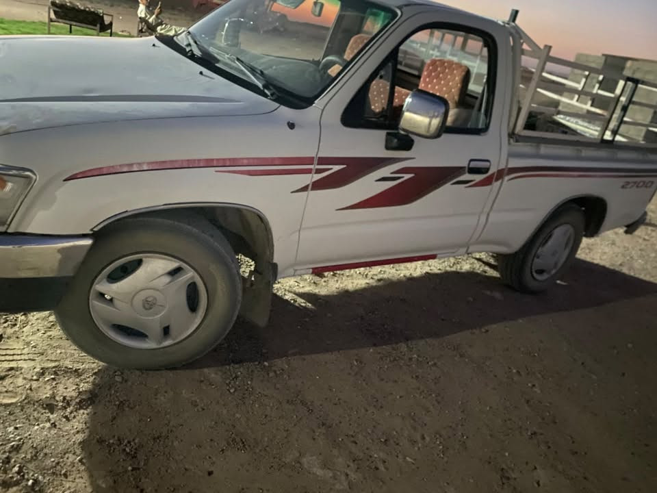 سلام عليكم للبيع بكم 99رقم كركوك مابيه قطرت صبغ  المحرك بي بدايت صرف والباقي شرط العنوان صلاح الدين الحجاج السعر 75وبيه مجال 

***********متوفر واتساب
