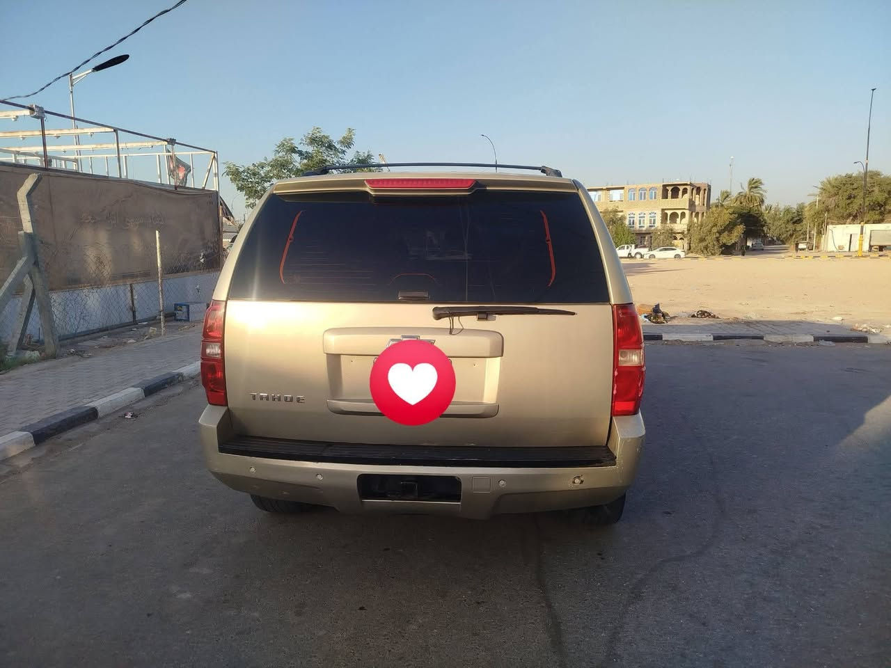 تاهو موديل 10 للبيع سعره 55 ورقه وبيه مجال مكينة كير جدد مكفولات  تبريد شغال لايت زنون اصلي كشنات كهربائيات وبعد هواي مواصفات سياره ادوات بدون ارقام 
ترهم مراوس حسب القناعه 
‏‪***********‬‏ 
وتساب موجود
