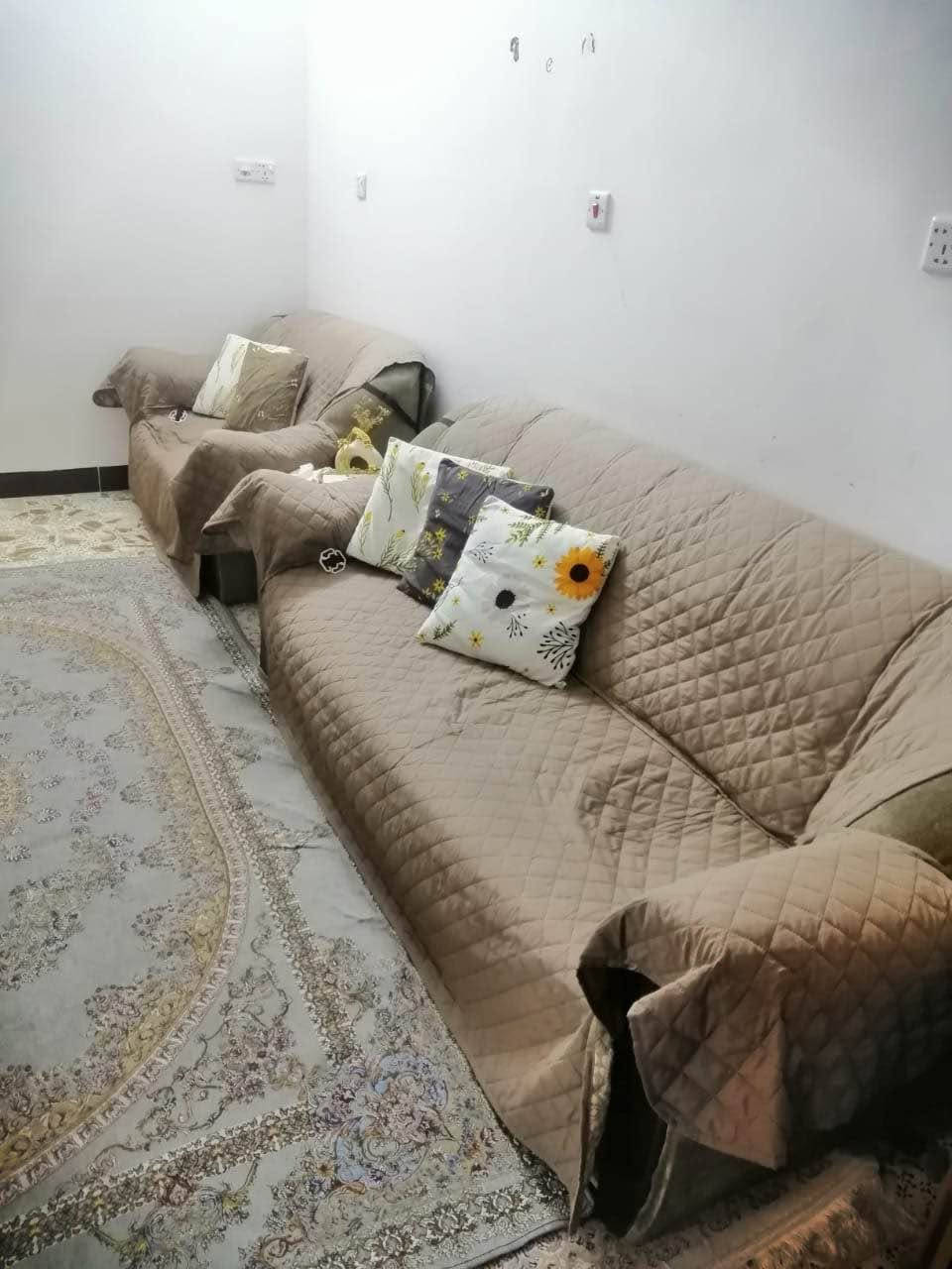 مرحبا حبايب هذني القنفات مستعجلين على بيعتهم نريدهم ب٧٥ الف الي يريده خلي يتواصل وياي على هذا الرقم 
*********** النجف, العراق
