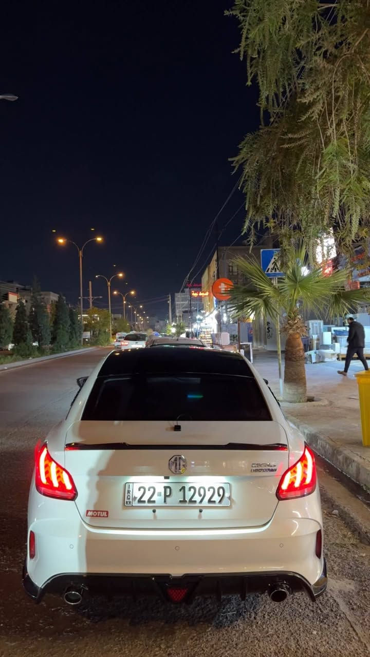 Mg gt 2025 
سەیارەکە گێر عادییە ٤٨ هەزار رۆیشتییە هیچی نیە فەقەت تەزرەکی کەمی هەیە هەموو شتێکی بە شەرتە کامل جوانکاری بۆ کراوە سعر ٩٨ وەرەقە مەعامەلەیەکی زۆر زۆر کەمی تێدایە *********** أربيل, العراق
