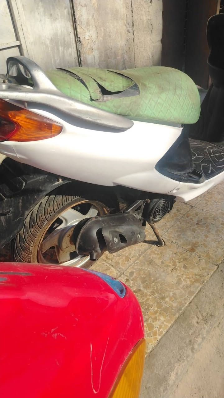 دراجه ياماها اكزز ياباني للبيع كلشي شغال هندر سلف اشاير هورن نضيفه ٤٥٠ مفتوحه بوشه وبستم ابو الخصيب حمدان بصف جامع القدس رقمي *********** الشراي يتصل البصرة, العراق
