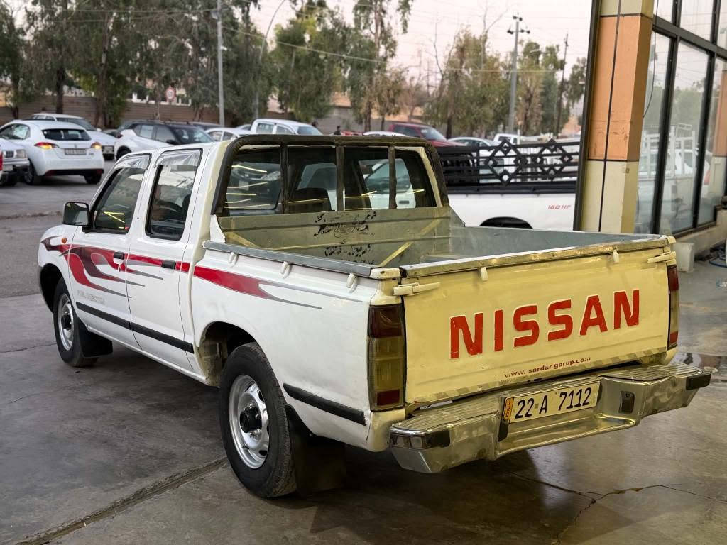 نیسان 2006 
سحر 84
سەیارەکی زۆرمەز بوتە چوار تایەو ویلی لۆکی لە ژێرە گێرو مەکینەو تەقەو رەقەو تەبریتەکەشی بەشەرتە دەعموو لێدان و وەرگەراویش بشەرتە 3پارچەی پەمە  
بۆزانیاری زیاتر پەیوەندی بەو ژمارانەی خوارەوە بکەن شوێن کۆیە پێشانگای وەستا ڕێبین لەخزمەت داین🌹🌹🌹
***********
*********** السليمانية, العراق
