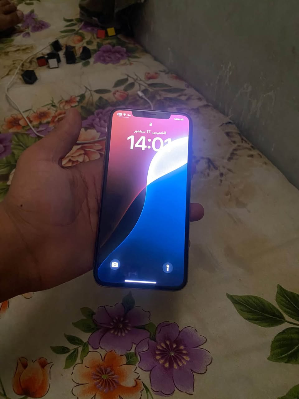 اكس اس ماكس للبيع 
وتر بلاد بطاريه 79بلاد
ذاكرررررره256
كفاااله وتر ضهره مفطور والكامره زومبي رجفه باقي طبيعي شرط بلااد سعر180وبي مجال
*********** وتساب

نص مكتوب في الصور:
- 14:01 67 حول القطع والخدمة تجمع Apple سجل تاريخ القطع والخدمة، ويعرض السجل معلومات عن هذا الـ iPhone وحالته وتفاصيل إصلاحه. معرفة المزيد... سجل تاريخ الخدمة البطارية الخدمة بصمة الوجه مشكلة