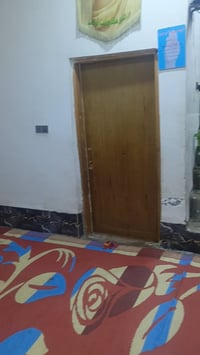 بيت زراعي 200متر بنيان حديث يحتوي عله غرفتين صاله وستقبال طريق السنيه ...