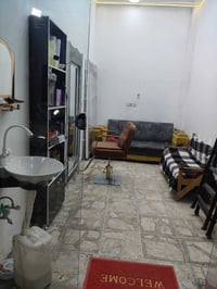 غراض حلاقه البيع جدد مرايات عدد 2 وباترينا مكاين وكرسي جديد ومشاطه  كل...