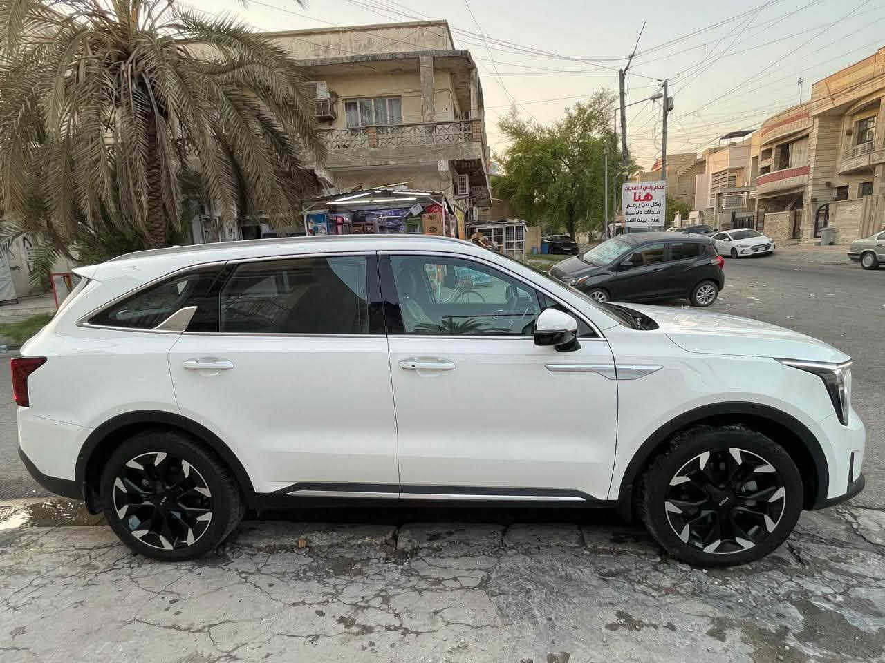 سلام عليكم سورنتو2024
خليجي السياره جديده ومغلفه ppf والغرفه مجلده ضافيه شبجه حمايه الساره جاهزه 
السعر:310
للاسفسار :*********** 
العنوان: بغداد الاعظميه
