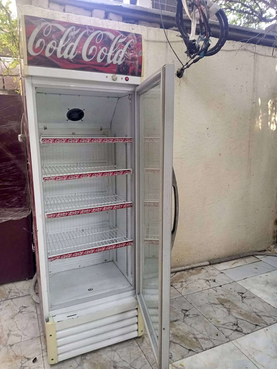 براد نظيف جدا ***********
