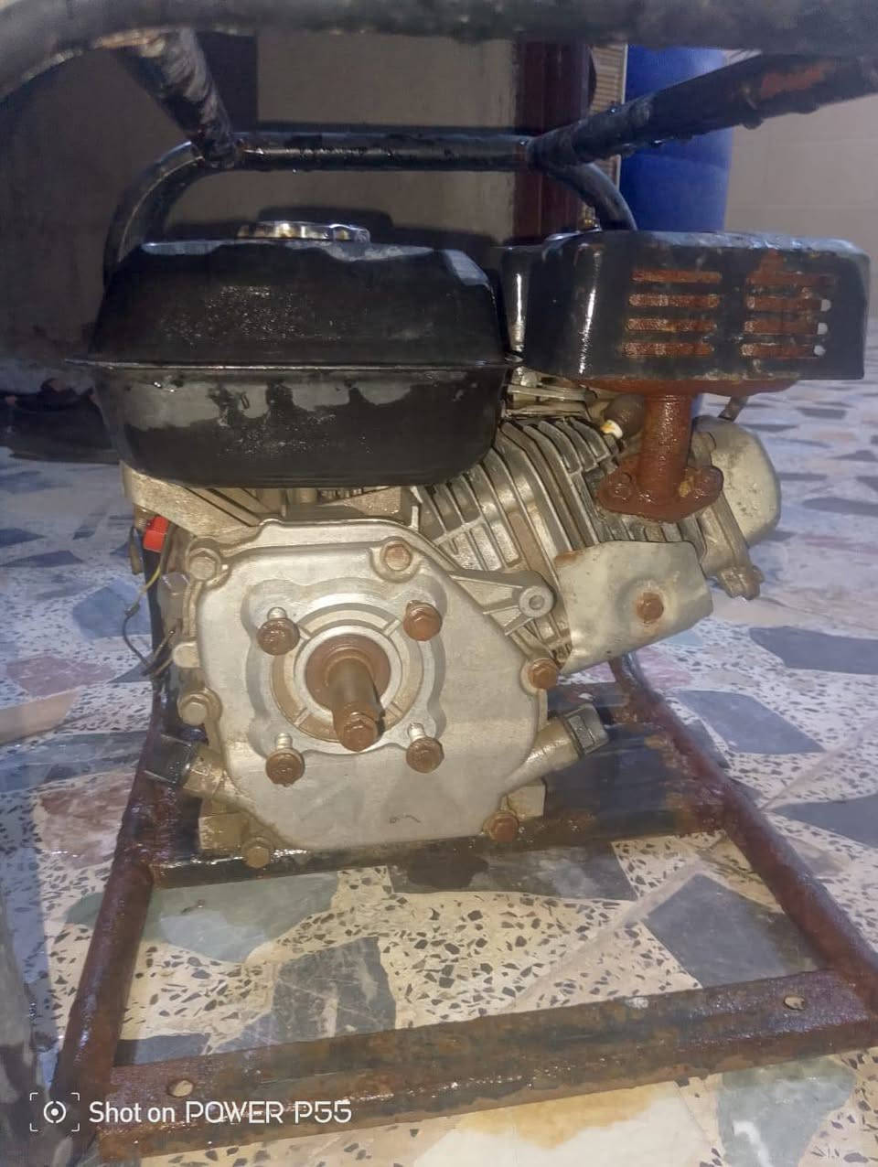 ماطور روبن للبيع السعر 40مكان بغداد مدينة الصدر ***********

نص مكتوب في الصور:
- Shot on POWER P55