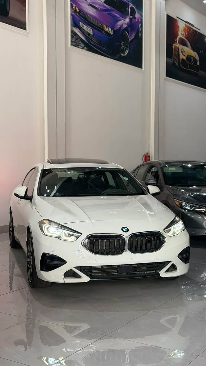 للبيع: BMW 228i Gran Coupe موديل 2024
المحرك: 4 سلندر 2.0L توربو (sDrive)
 المسافة المقطوعة: 6000mi
 اللون: ابيض 
 المواصفات: شاشة BMW المنحنية الحديثة، إضاءة محيطية، بصمة تشغيل ودخول ذكي، وضعيات قيادة متعددة، بحالة ممتازة جداً.
‎ رقم الشاسي (VIN): ⁠WBA53AK01R7R26179⁠
 الموقع: أربيل
 السعر: (24,500)
 للتواصل: (***********)واتساب
