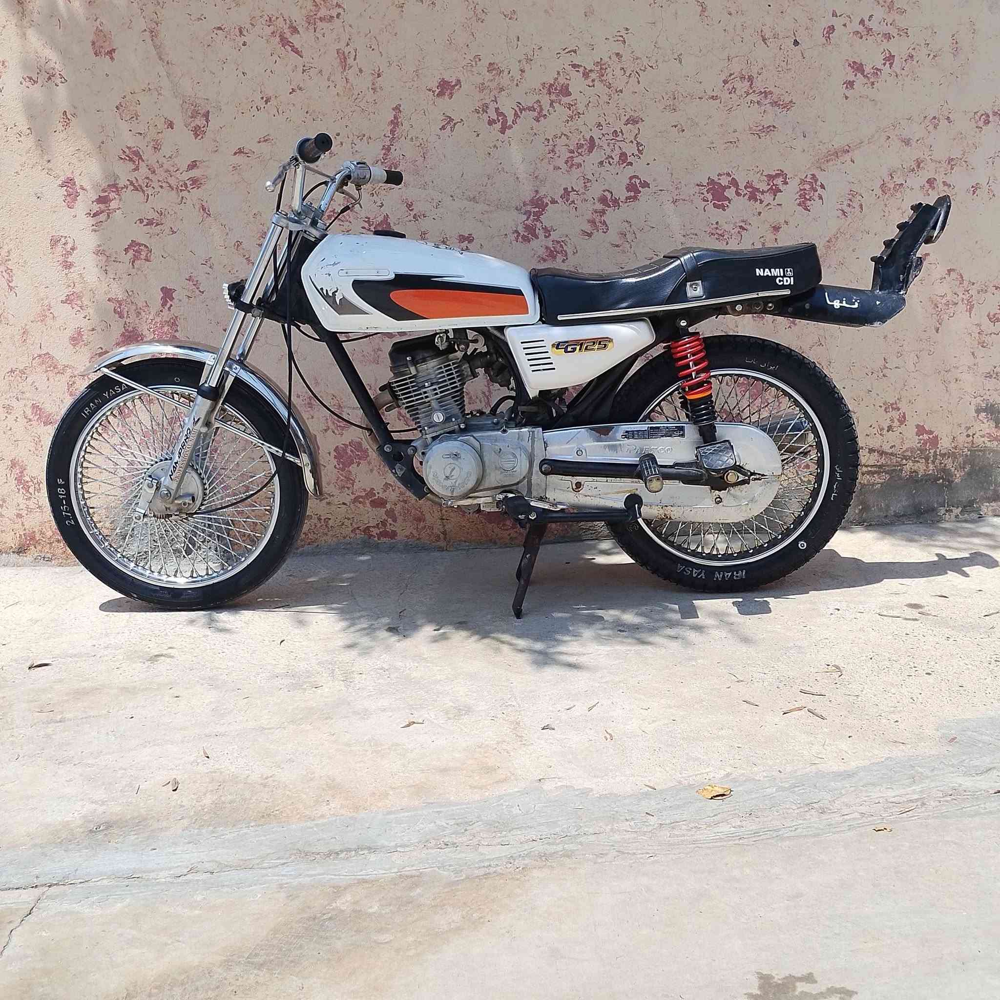 سلام عليكم
دراجه اربعه كير نامي برو دبل RR تعمير جديد رياضي بس الشاصي او محرك 19 دراجه اوراق نظيفه شلعه فول سرعه هم هاذا
 رقمي ***********
