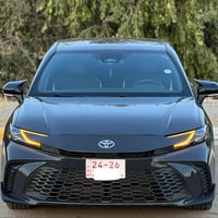 كامري SE • ٢٠٢٥ • تويوتا