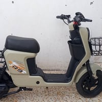 دراجه شحن ار 9 للبيع صار لها عندي اربعه ايام  كلش جديده اخذتها ب 650 و...