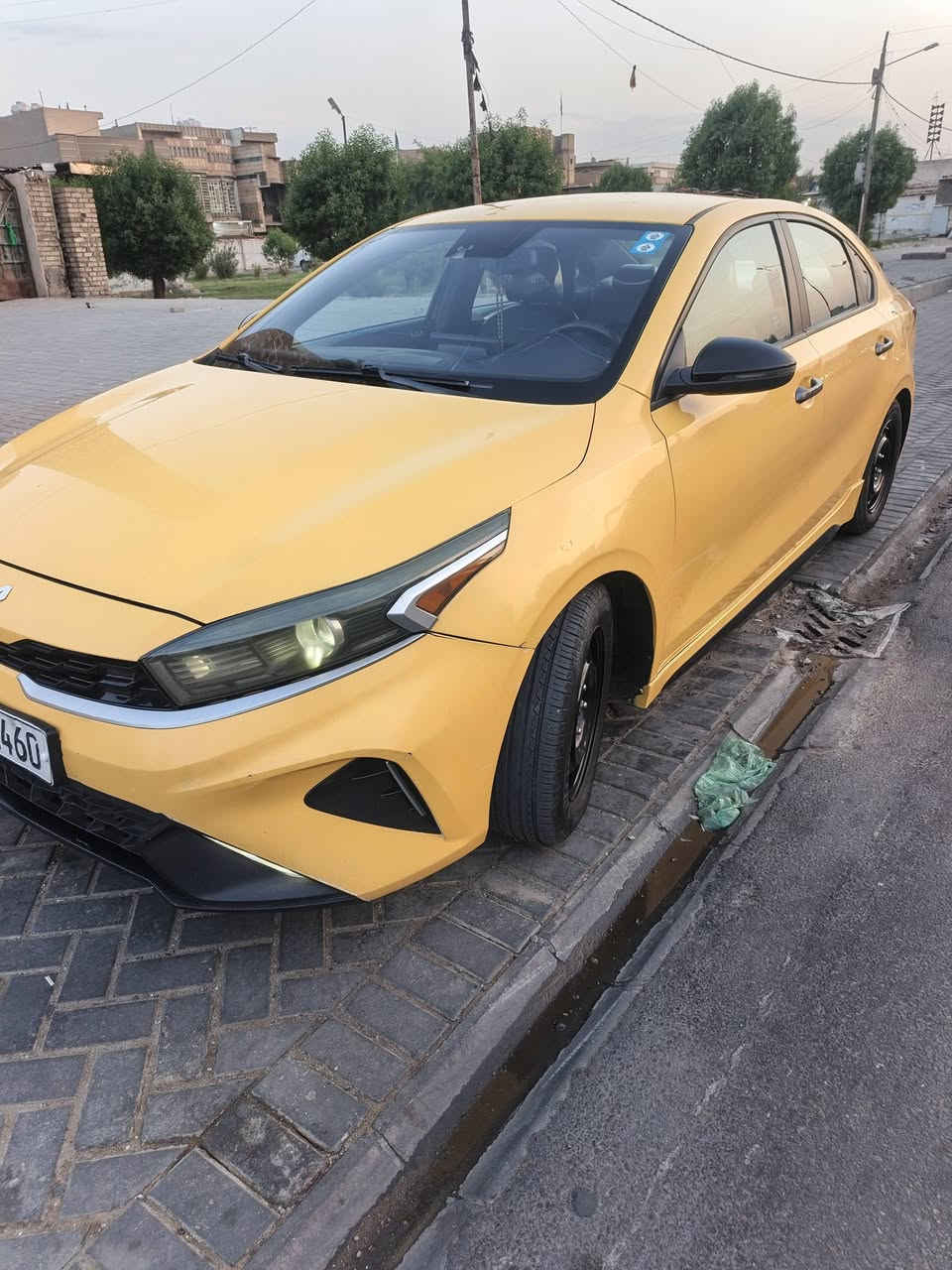 سلام عليكم سياره فورتي موديل 22 سياره جي تي لايف فول مواصفات تشغيل عن بعد السعر 142 عنوانها مدينه الصدر ***********
