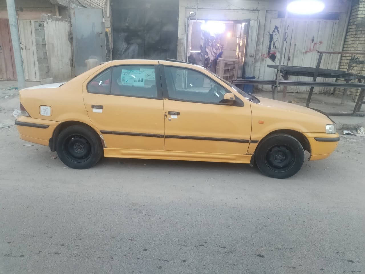 السلام عليكم
سمند موديل ١٠ رقم انكليزي بغداد سنويه لل ٢٩ مصفره هيئه وغرامات سعر ٢٣
مكاني بغداد البياع
***********

