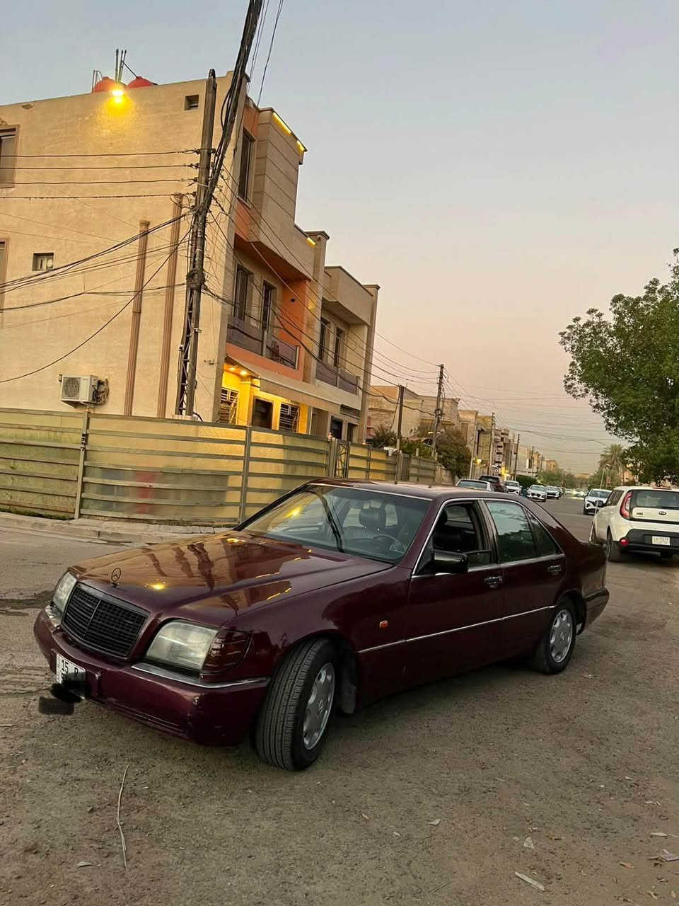 37 ورقة قفل قفل
للبيع مارسدس شبح موديل 1992 محور كير ومكينة بطة حجم 3000 مجاول مو ديكو كير ومكينة خير من الله تبريده شغال ثلج ❄️ تخم تاير جديد سياره جاهزة رقمه انبار انكليزي باسمي تحويل وين ميعجبك 
مكاني بغداد السيدية 
للاستفسار ***********
