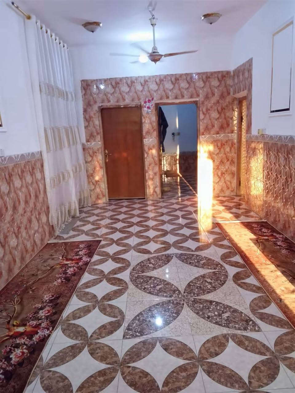 حي المنتظر • ٦٠٠م • حديقة+كراج