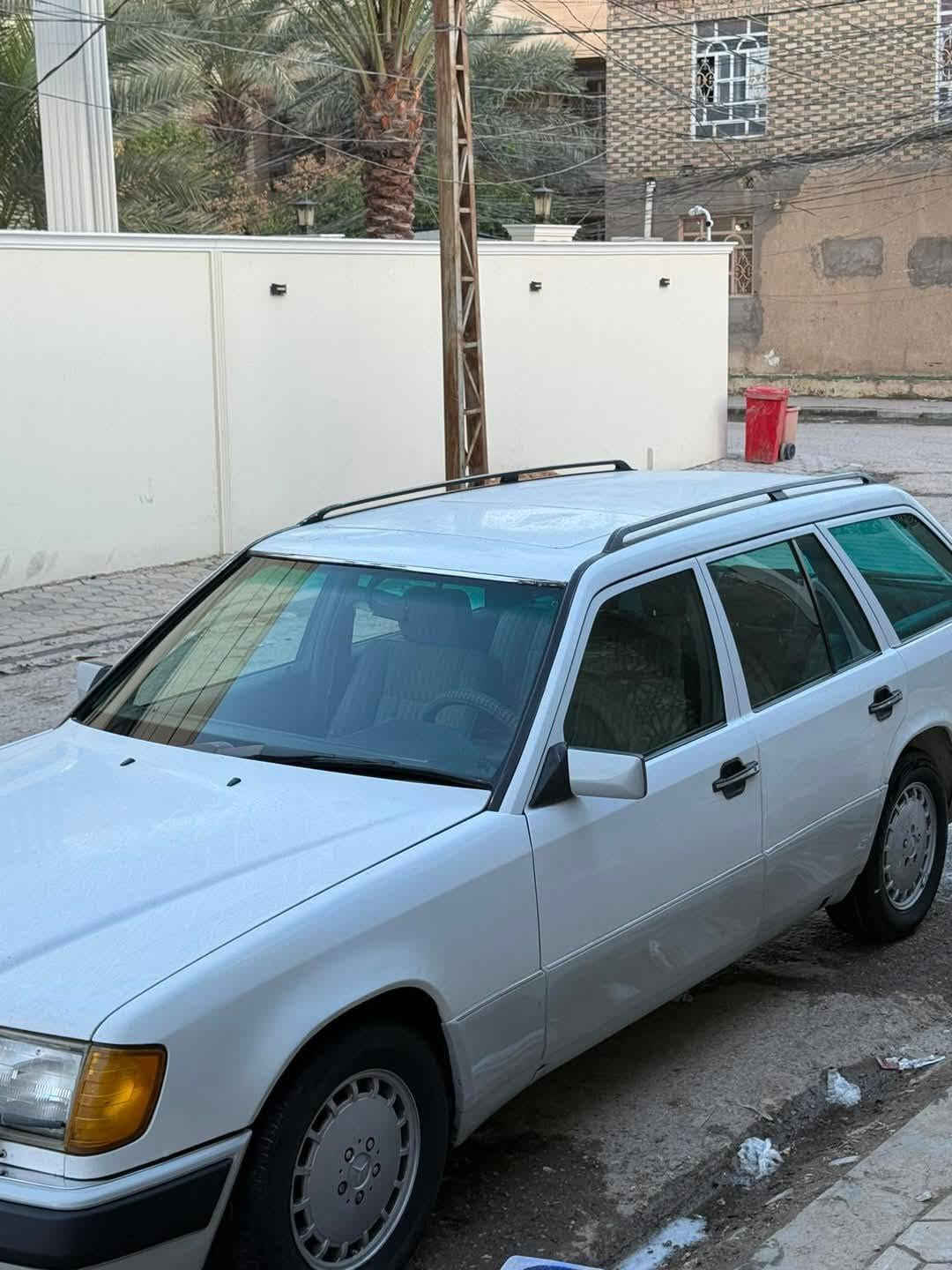 سلام عليكم مرسدس دب استيشن مديل 92 رقم بابل نكليزي بسمي تحويل ثاني يوم سياره مكينه بلاديه العنكبوت سياره بلاديه جاهزه مكان سياره بغداد تقاطع درويش سعر 50وبيهه مجال لطيبين ***********

نص مكتوب في الصور:
- الخميس