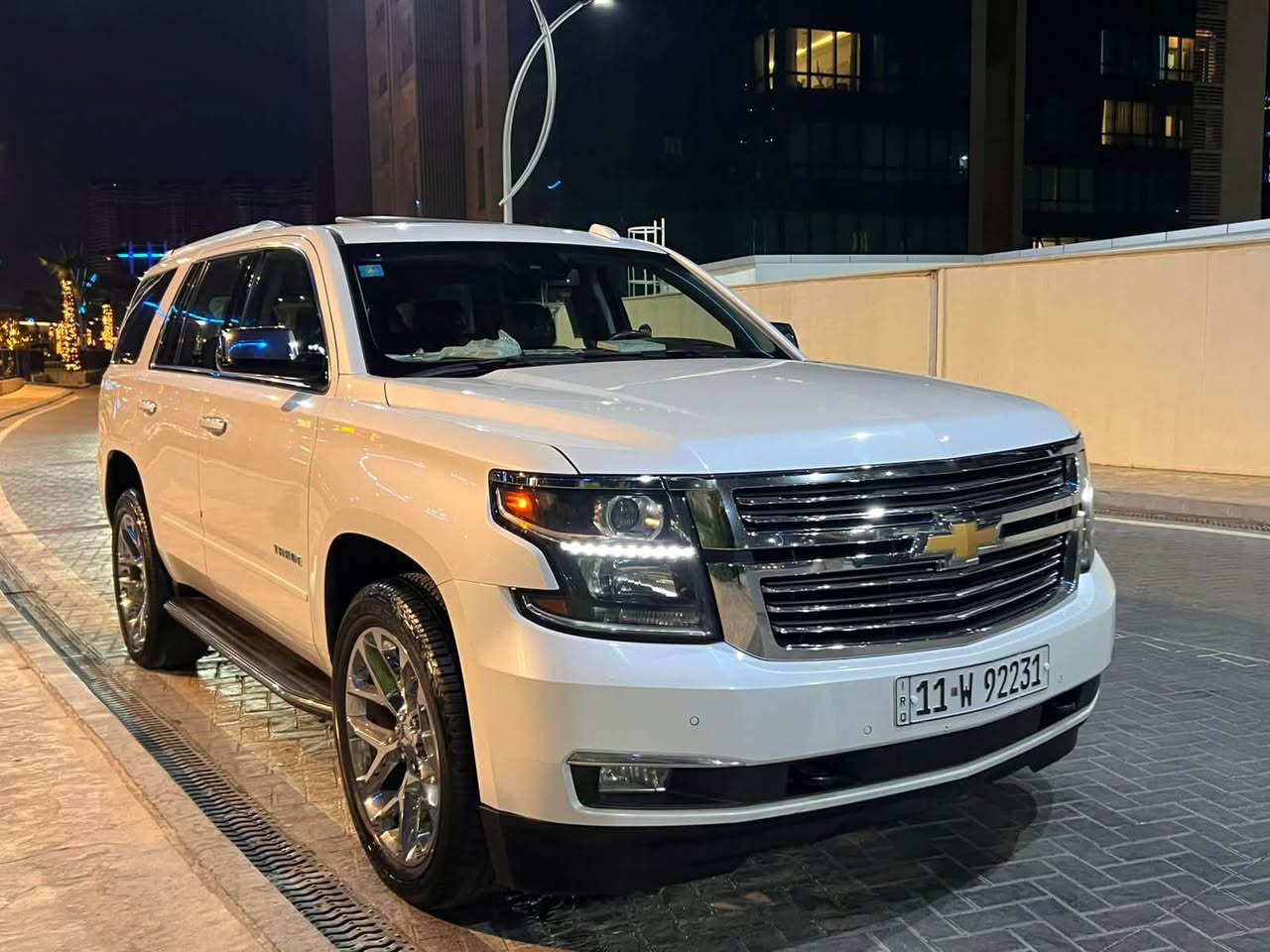 السلام عليكم تاهو موديل 2018 خليجي برايمر هزه ورقم بغداد الجديد بأسمي فول مواصفات كفاله ضربه وتبديل وصبغ حته الدعاميات ماشيه 88KM جديده السياره. 
السعر : 375
العنوان:اربيل 
رقم الموبايل:***********
