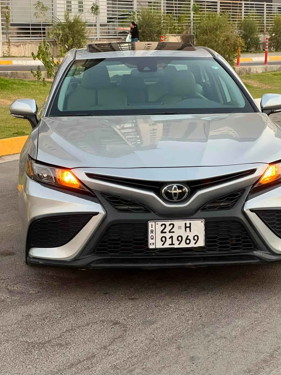 السلام عليكم كامري SE 2022 لون سلفر فول مواصفات وارد أمريكي
(AWD) فور ويل

فتحة (سلايد روف)

نظام التشغيل (بصمة)

أشارات ترحيب

رادار أمامي 

رادار خلفي 

السايد بريك بصمة (دكمة)

أنظمة قيادة (ECO,NORMAL,SPORT)

شاشة ابل كار بلي

لايت زينون

السيارة ماشية 60mile كشنات أمامية تدفئة 

كرسي السائق كهرباء 

جام الأبواب كلهن أوتو 

اشارات مِري جانبية

مكان السيارة العامرية او الغزالية 

رقم الهاتف ***********
