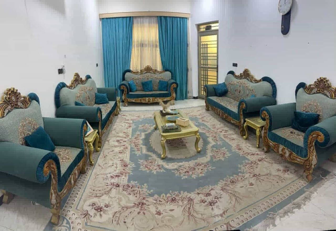طاولة • للبيت • ماكو تفاصيل