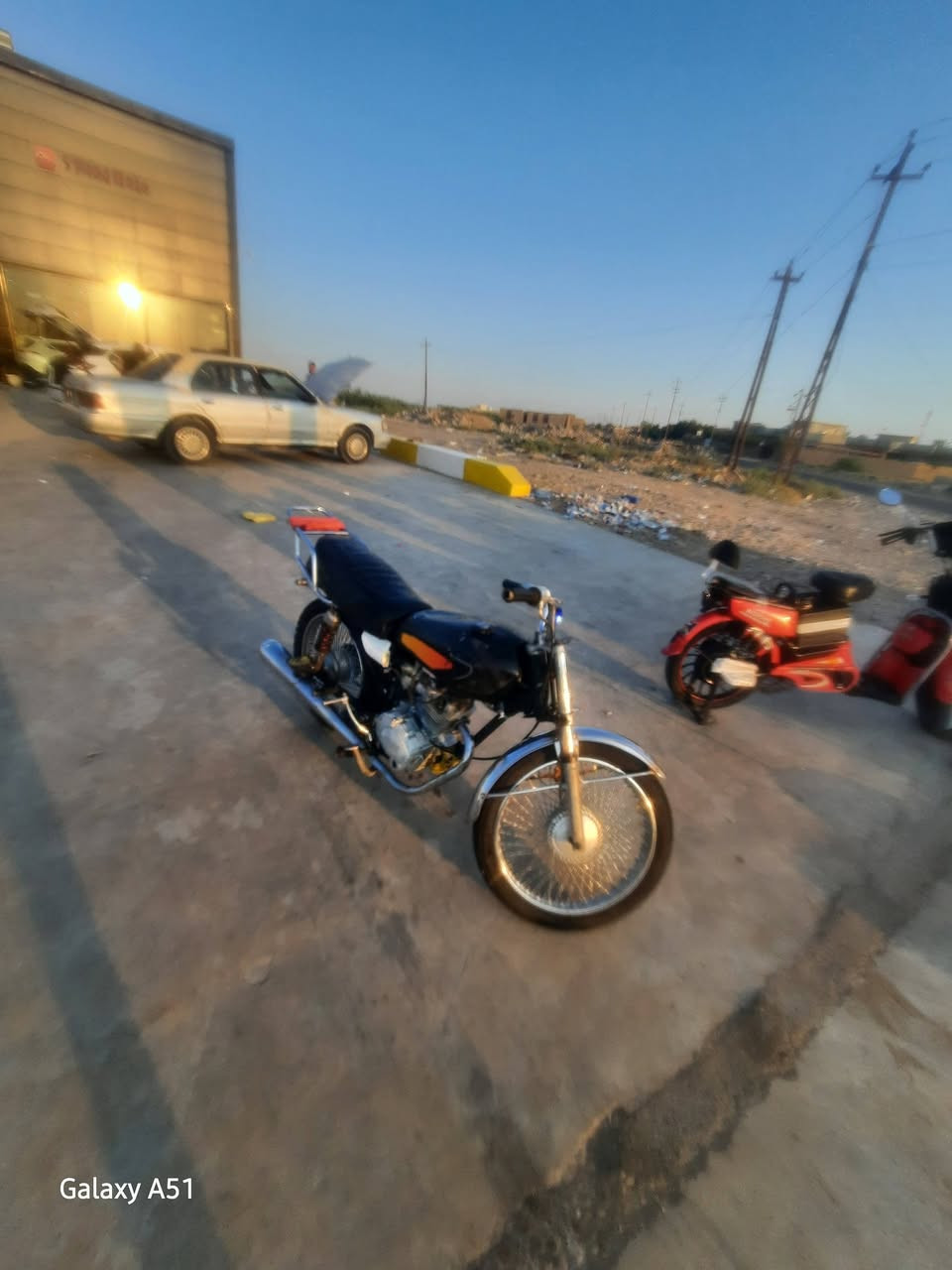 سلام عليكم دراجه نامه بروو حربي موديل ٢٠٢٠ للبيع عوزها فقط كرنك للبيع او مراوس بايفون ١١ عادي سعر ١٧٠ وبيها مجال اتصل وبيك خير ودللل ***********
