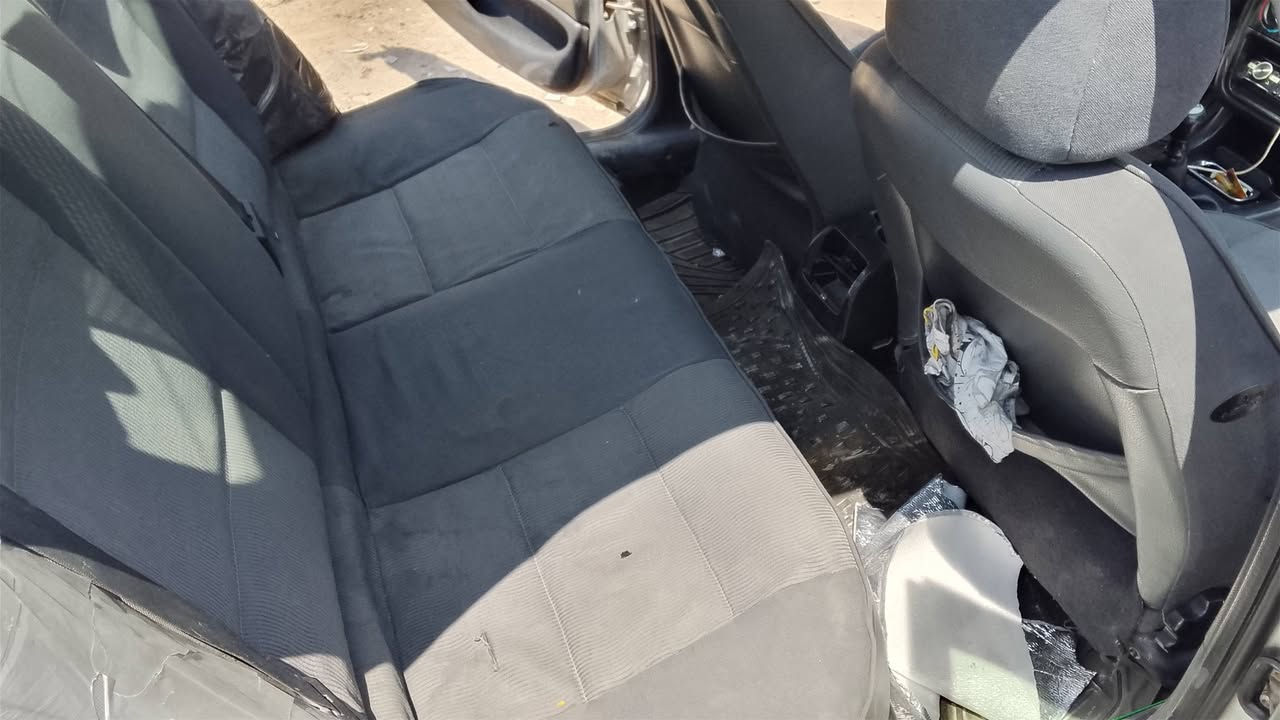 سلام عليكم عندي بيجو فرنسي سياره كير محرك كوله نظيف يخبل سياره بيها حادث بنيد وراجع بارد وبيبان مبدله ب سياره شادله منظومه زنون ب 150الف اصليه وكهربائياتها جديده كوله سويتها سياره فول  تبريد شغال سياره كامله مكمله  
للاستفسار الاتصال على الرقم ***********
