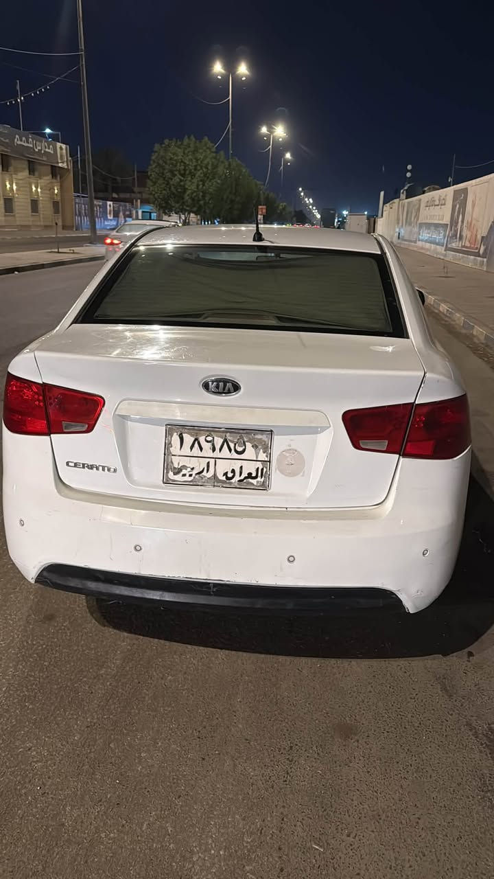 ‏2011 بها أربع قطع ‏75 ***********￼
