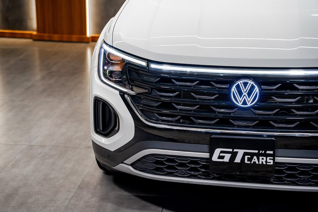 عربي / كوردى

Volkswagen
موديل: Atlas Cross Se 4motion
سنة الصنع: 2024
المسافة المقطوعة: 59,000 ميل
السعر: 26,500$

Volkswagen
مۆدێل: Atlas Cross Se 4motion
مۆدێلی ساڵ: 2024
ماوەی ڕۆیشتن: 59,000 میل
نرخ: 26,500$ 🔥🚙

#gt_cars_duhok
